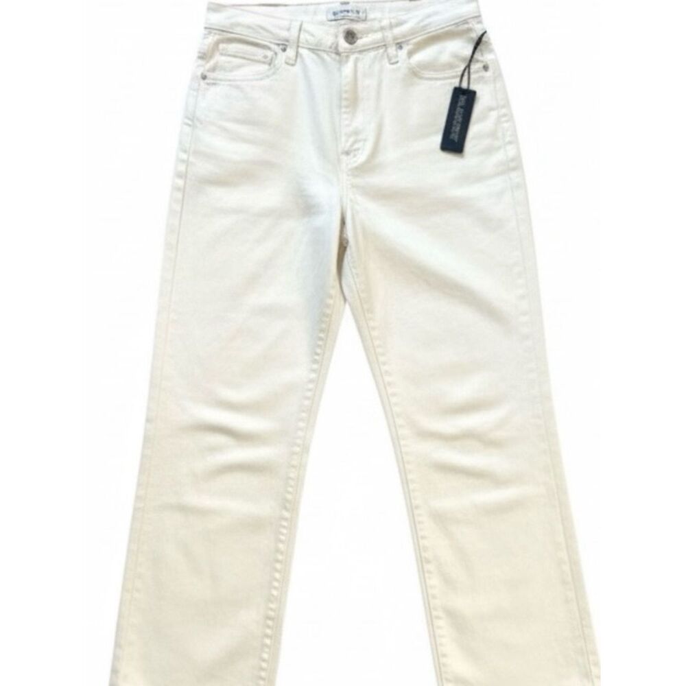 BLANK NYC The Baxter Straight Leg Jeans Size: 29” Color: Ivory